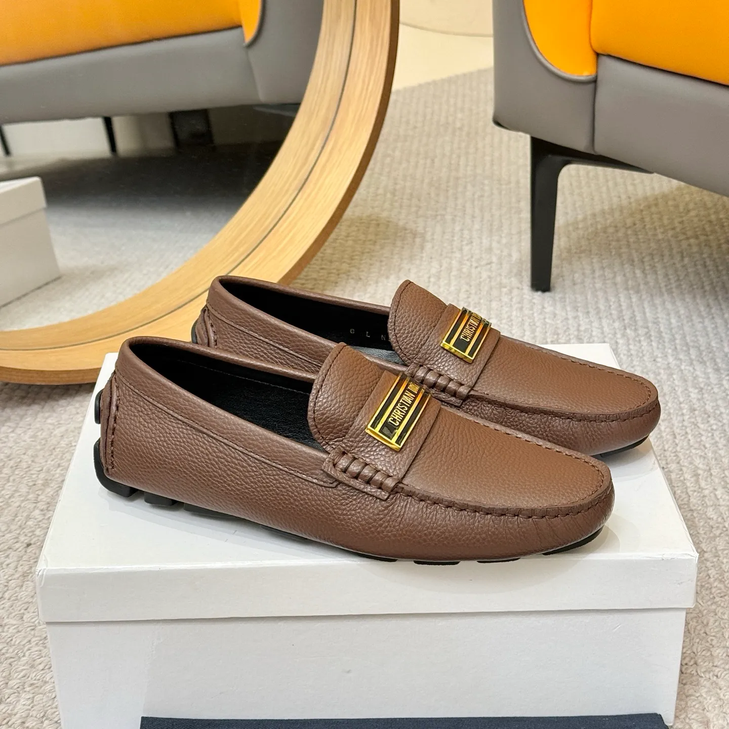 Men's clothing and shoes 💰420! (Yangli) Quality DIOR [Dior’s latest arrival] real auction hot-selling Doudou shoes 🔍DIOR) new Doudou shoes 👍Belgian designer Martin Margiela serves as Gucci shoe designer y full of charm, luxury style gentleman upper: imported cowhide, lining with spring sweat-absorbent first-layer sheepskin. Outsole Brand outsole, the last stitching on the bottom will never come off; equipped with classic Gucci exquisite hardware C D buckle💋The whole pair of shoes is fashionable and casual without losing high-end style; standard 38-46